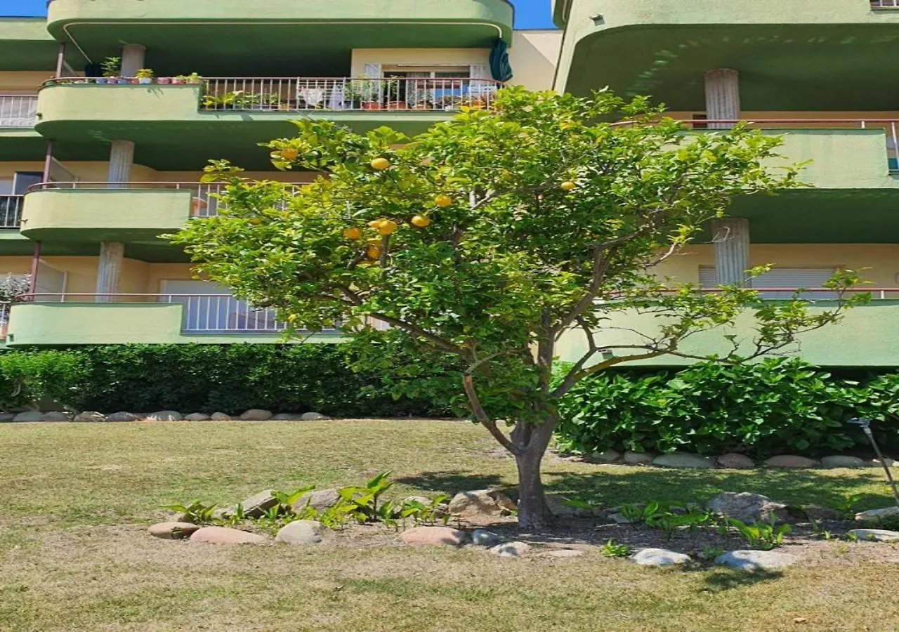 Apartment Apartamento Vacacional En Platja D'Aro S'Agaro Spain